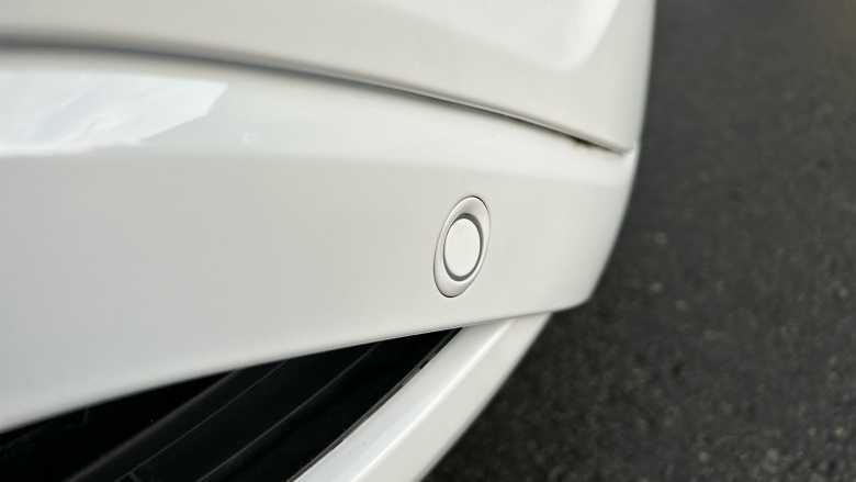 Ford Tourneo Custom 320 L1 Diesel Fwd 2.0 EcoBlue 136ps H1 Titanium 8 seater Auto